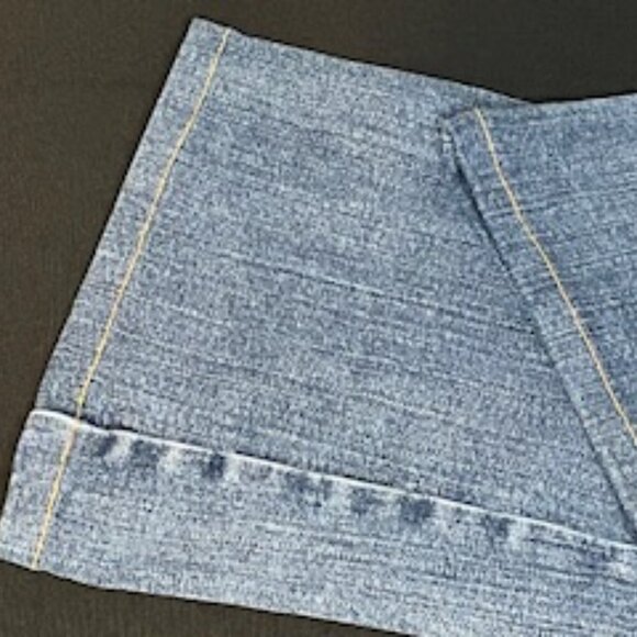 Women's Silver Jeans, Size 29/32 Suki Style. - Picture 6 of 11